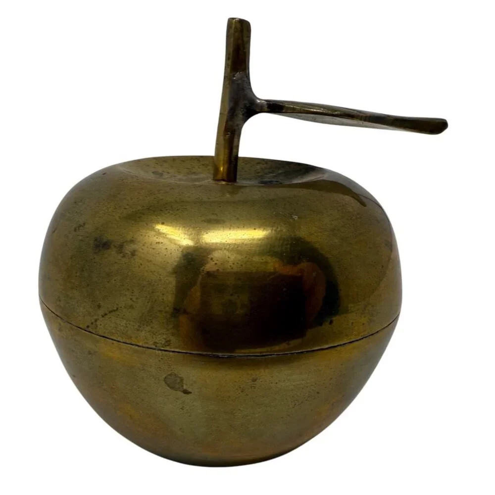 Vintage‎ Solid Brass Apple Figurine Paperweight 3.25